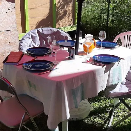 Bungalow De 2 Chambres A Sorbo Ocagnano Avec Jardin Amenage Et Wifi A 150 M De La Plage * Sorbo-Ocagnano
