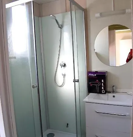 بيت للعطل Bungalow De 2 Chambres A Sorbo Ocagnano Avec Jardin Amenage Et Wifi A 150 M De La Plage *