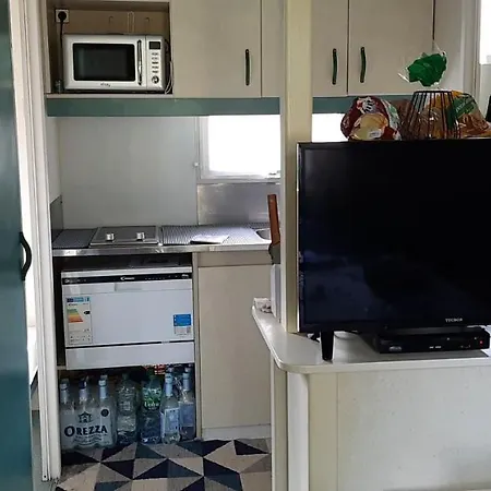 Bungalow de 2 chambres a Sorbo Ocagnano avec jardin amenage et WiFi a 150 m de la plage Hébergement de vacances Sorbo-Ocagnano