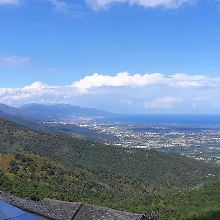 Hébergement de vacances Bungalow de 2 chambres a Sorbo Ocagnano avec jardin amenage et WiFi a 150 m de la plage Sorbo-Ocagnano